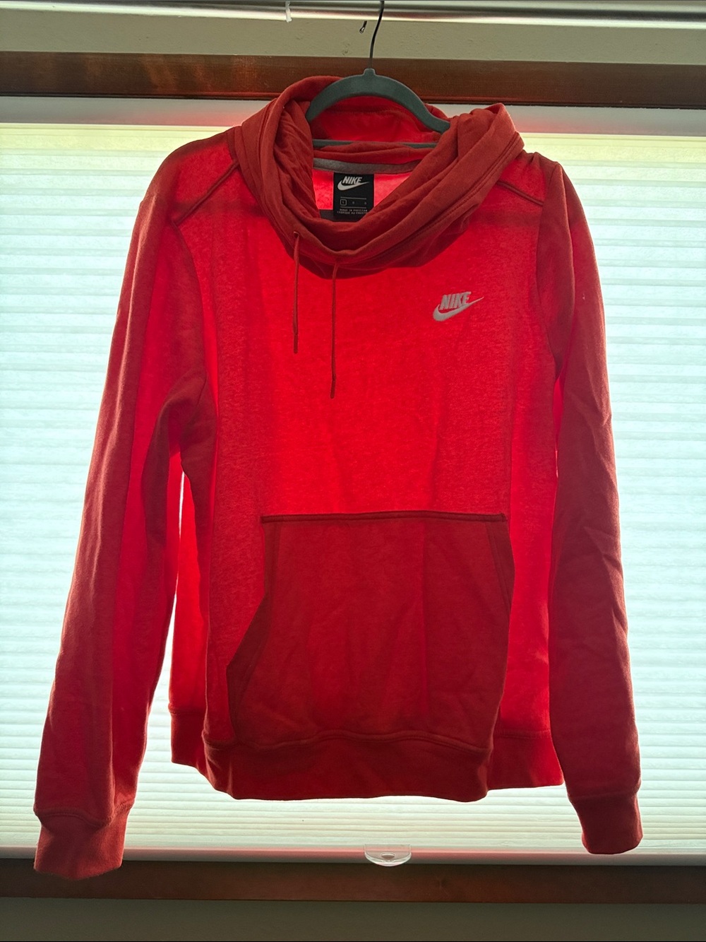 Nike women’s Red cowl neck Pullover hooded Sweatshirt